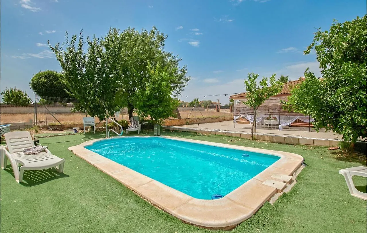 Nice Home In La Carlota With Kitchenette Holiday home