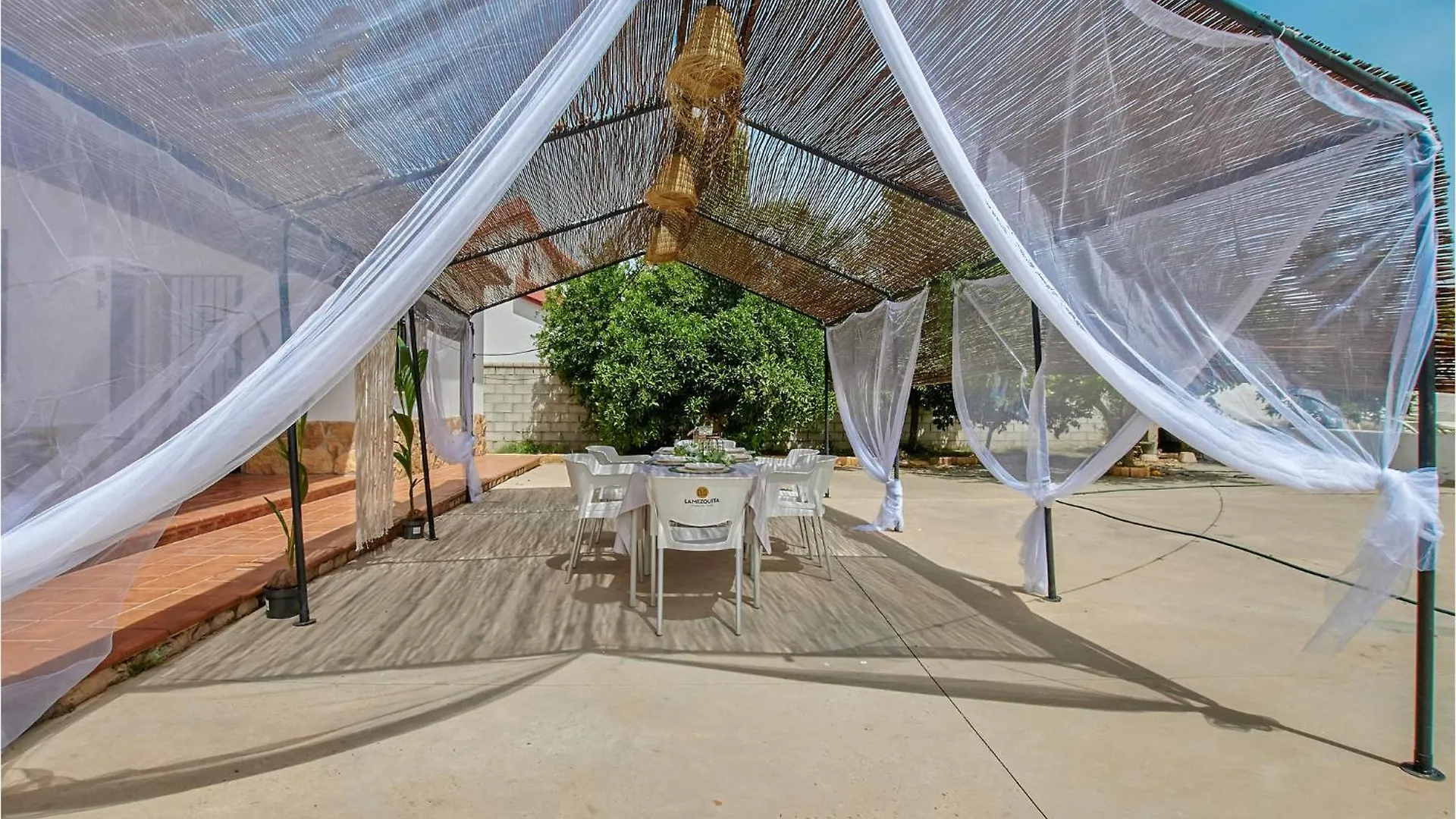 Holiday home Nice Home In La Carlota With Kitchenette