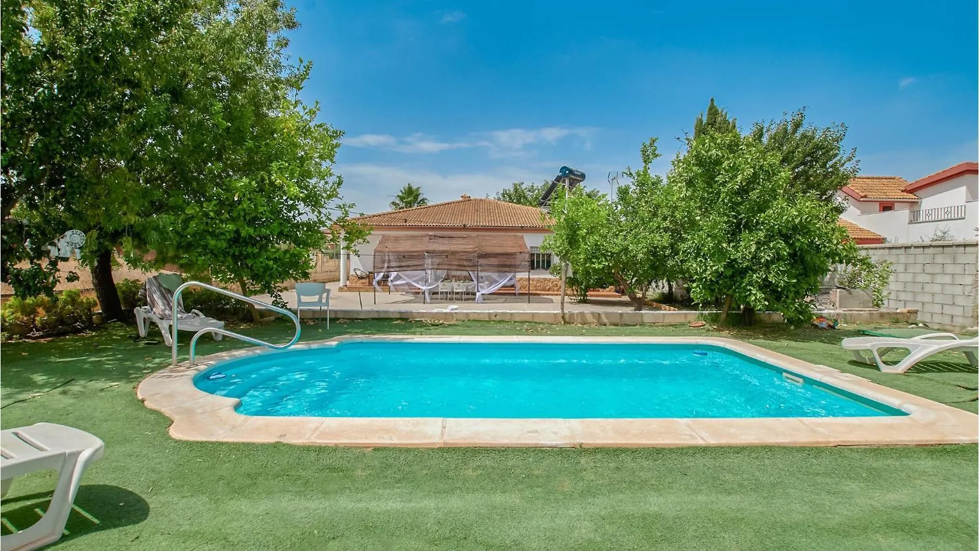 Nice Home In La Carlota With Kitchenette contacts